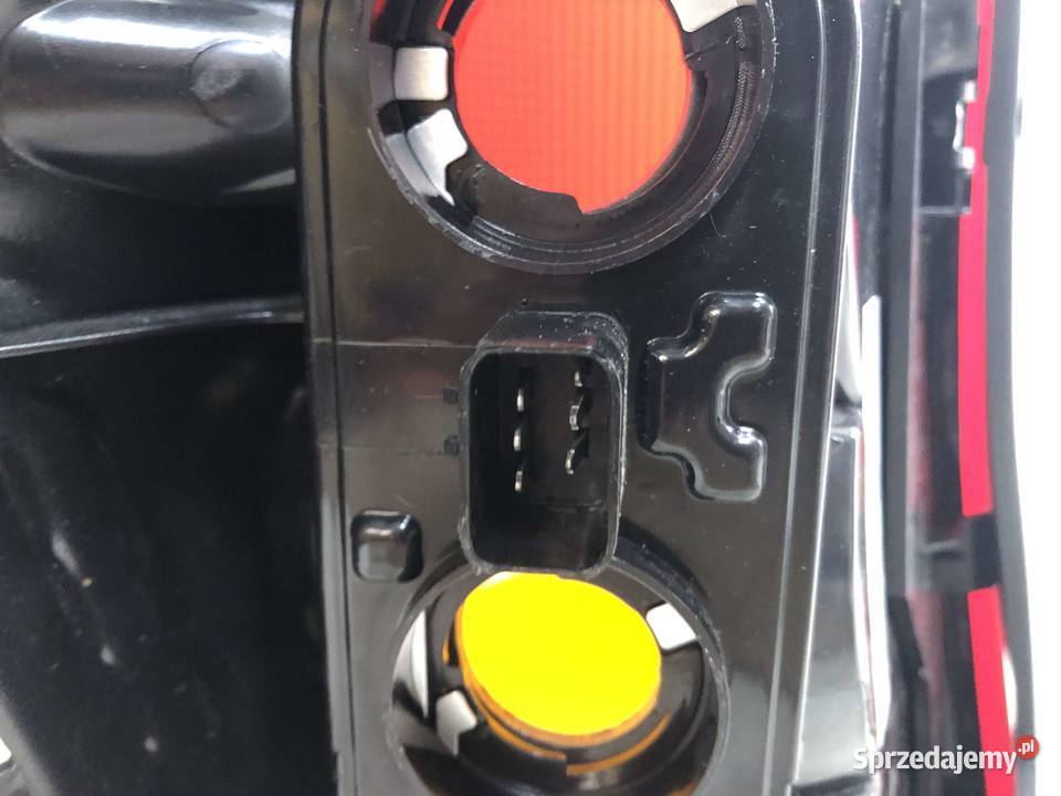 Jeep Grand Cherokee WJWG 19992001 Lampa tylna osobowe Skarżysko-Kamienna sprzedam