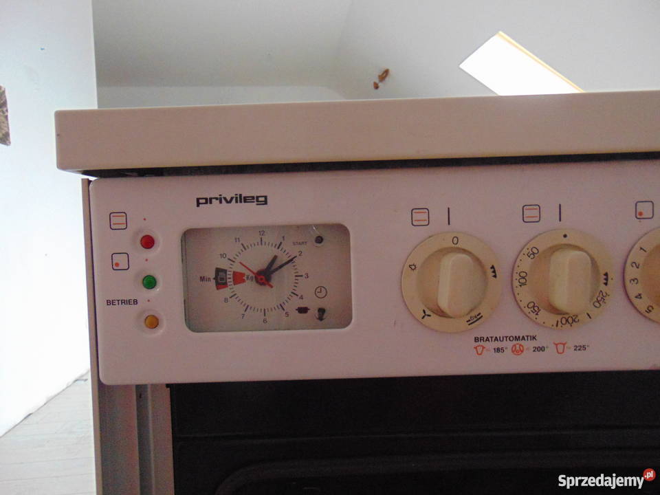 meble kuchenne ze sprzętemAGD domek Oleśnica