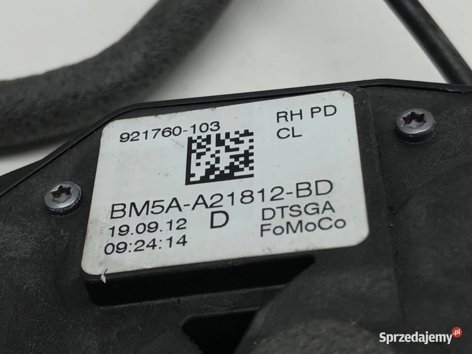 ZAMEK DRZWI PRAWY PRZÓD FORD FOCUS III Kombi