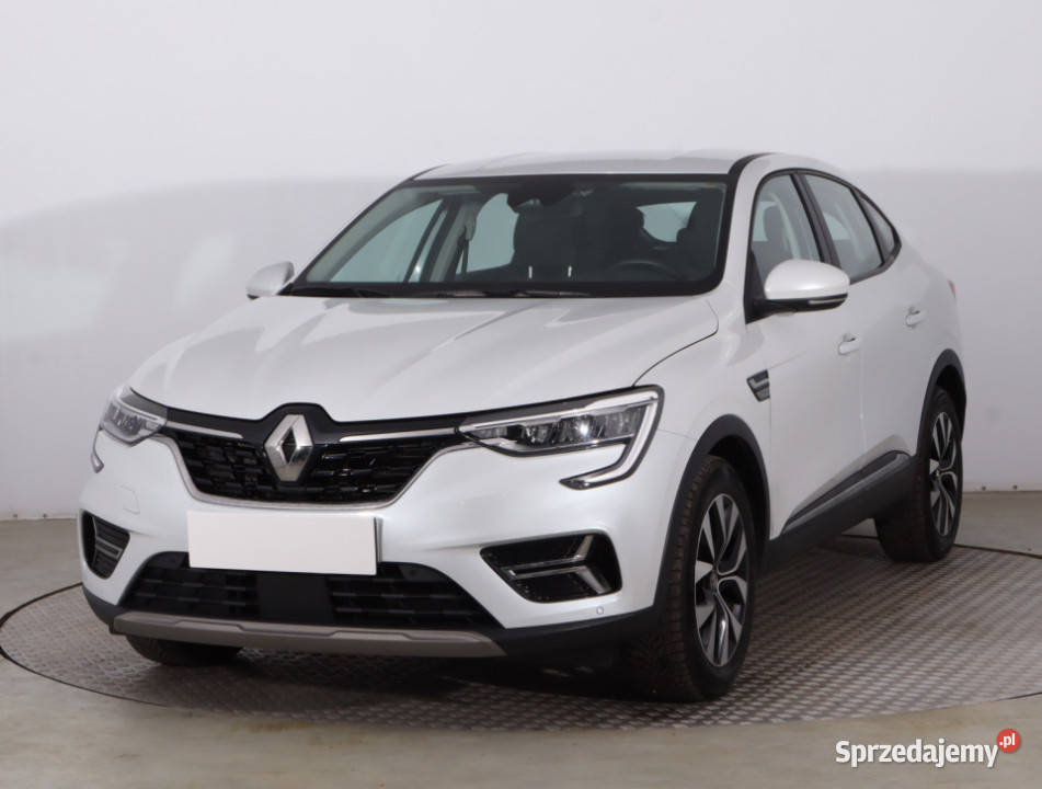 Renault Arkana ETech asystent pasa ruchu Piaseczno