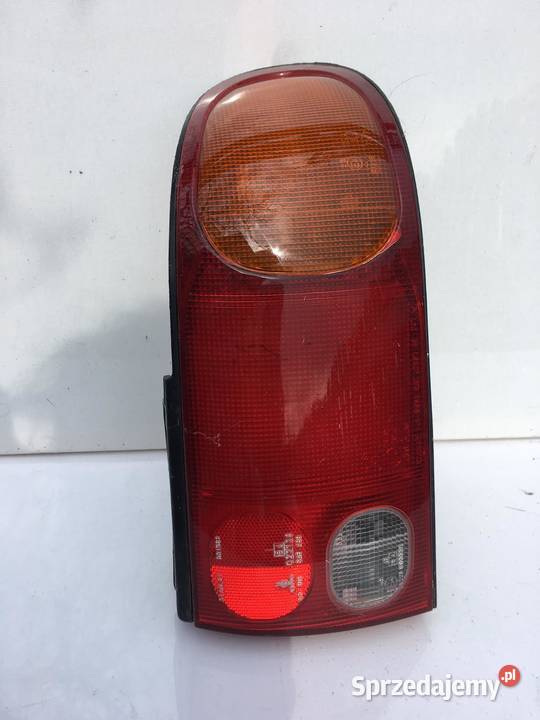 MITSUBISHI LANCER PRAWA LAMPA TYŁ