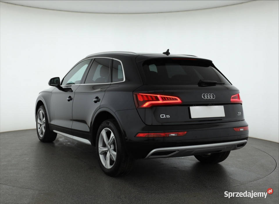 Audi Q5 20 TDI czarny Piaseczno