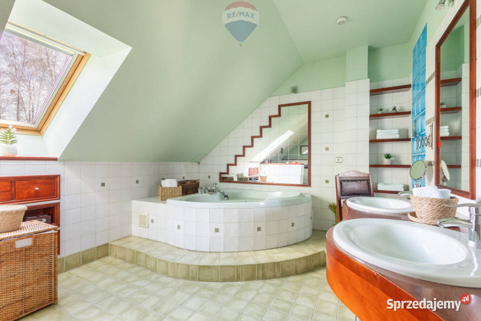 sprzedaży domu wolnostojącego 430m2 Henryszew Liczba pokoi 6 mazowieckie