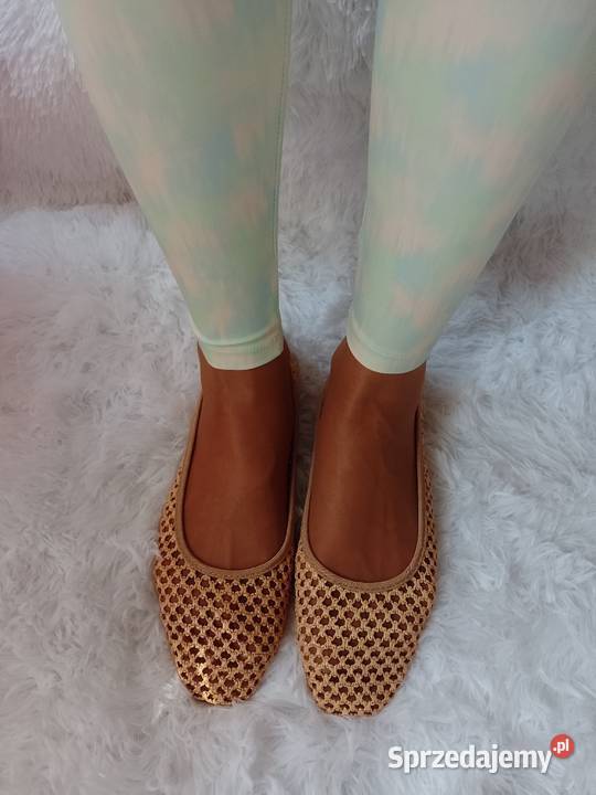 40 ASOS Design Brązowe baleriny ażurowe z Kraków