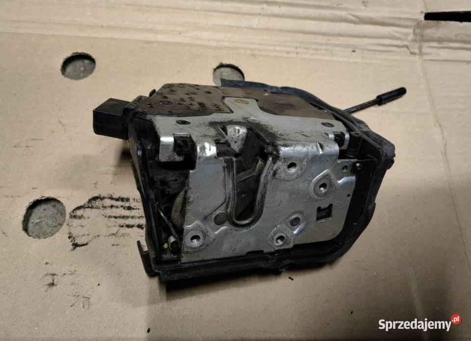 Zamek drzwi pasażera prawy BMW E46 coupe Żory
