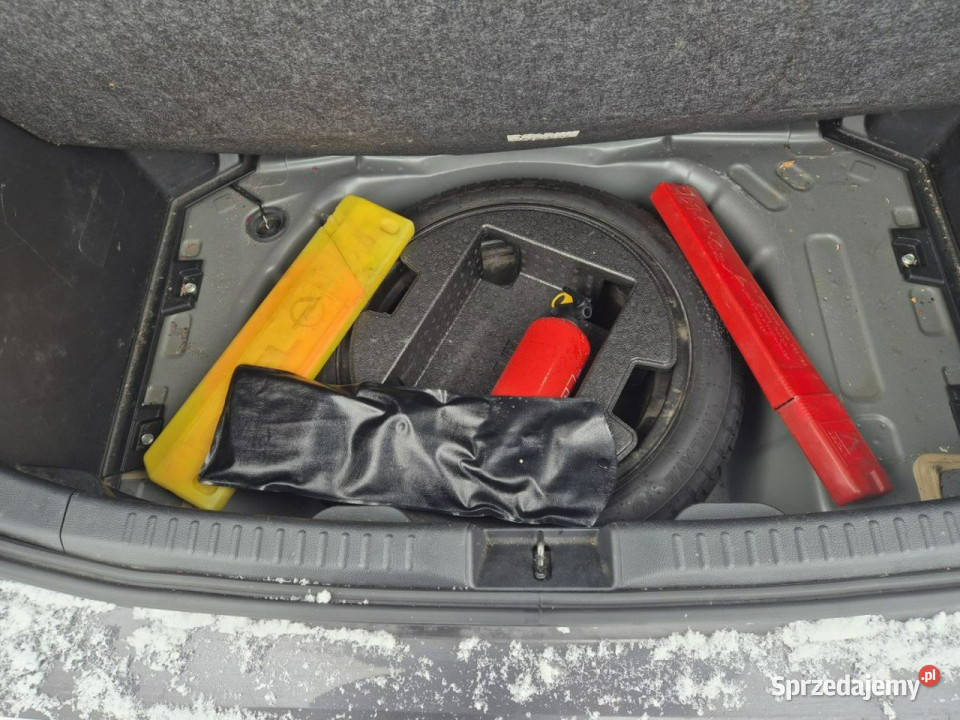 Toyota Yaris Poleasingowe IV 2020 manualna Yaris Samochody osobowe Komorniki