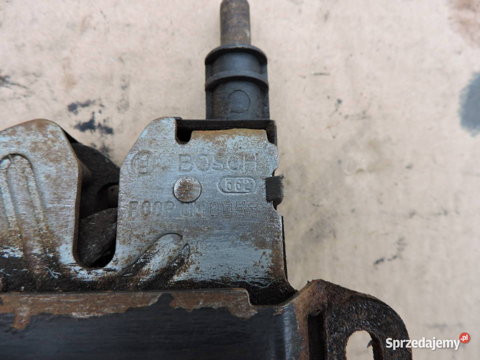 Zamek przedniej maski Ford focus mk1 18 TDCI