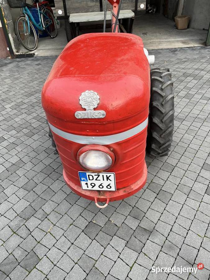 Ciągnik Dzik2 podkarpackie