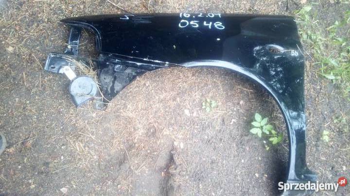 Błotnik przedni lewy FIAT PUNTO 1 czarny bez Margonin
