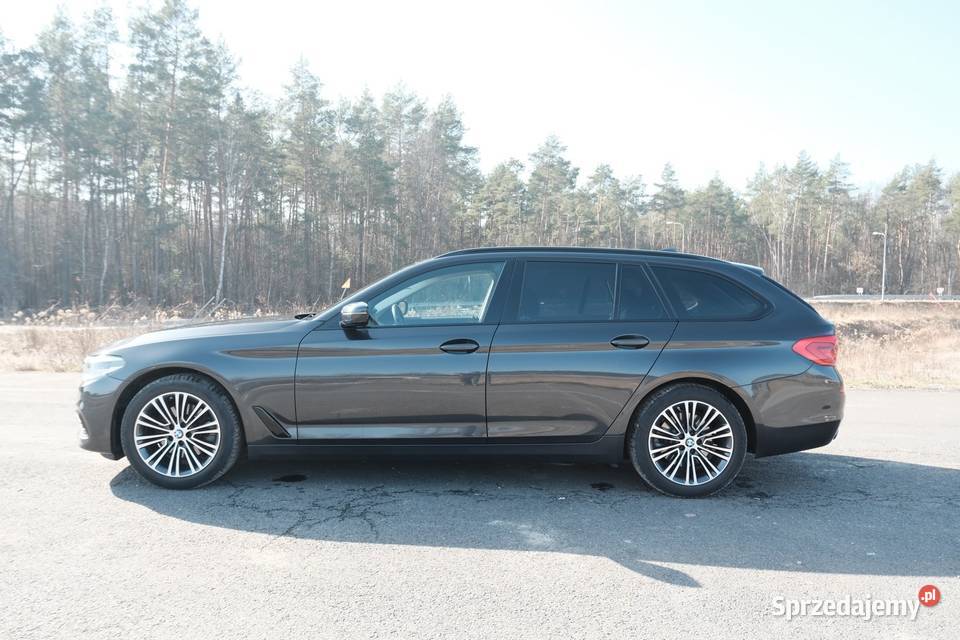 BMW 5 G31 niski przebieg Józefów