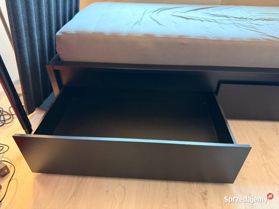 Łóżko MALM czarne ikea rama 2 pojemniki stelaż