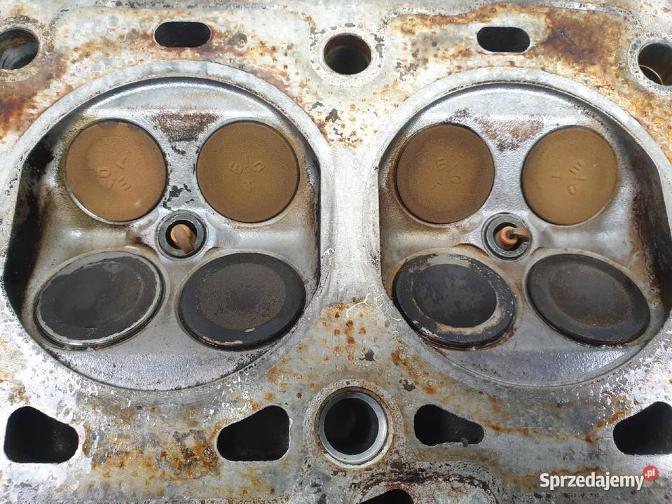 Volvo S60 V70 II 25 T GŁOWICA CYLINDRÓW Chełm sprzedam