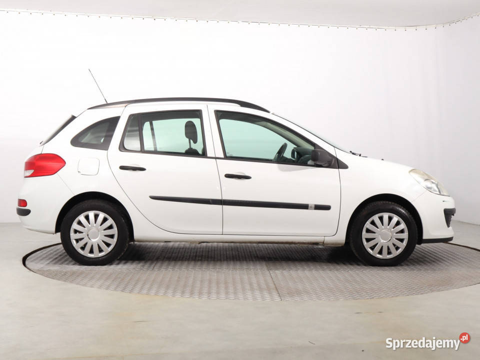 Renault Clio 15 dCi nieuszkodzony Katowice