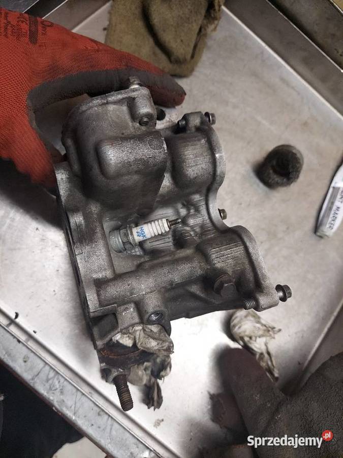 Yamaha YZF 125 głowica zawory zawór korpus dolnośląskie Jelenia Góra