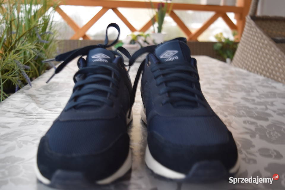 Buty Sportowe Oryginał UMBRO44Okazja NoweOlsztyn Olsztyn
