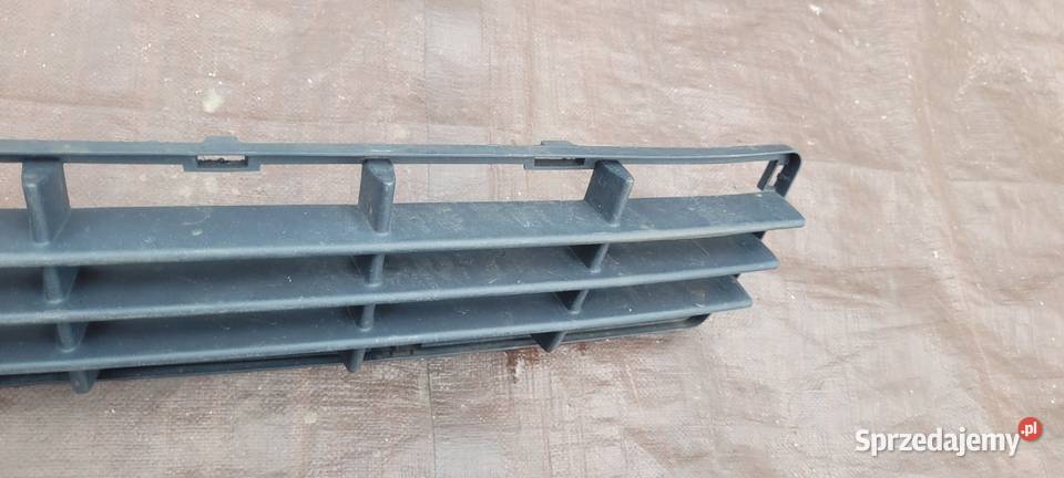 KRATKA ZDERZAKA ŚRODKOWA VOLVO S40 V50 0407 Ruda Śląska