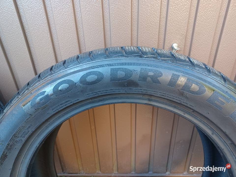Opony zimowe Goodride Zuper Snow 2255519 99v Samochodowe świętokrzyskie Kielce sprzedam