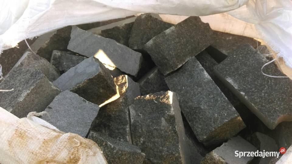 Kostka Brukowa Granitowa Czarna cięto łupana Marki