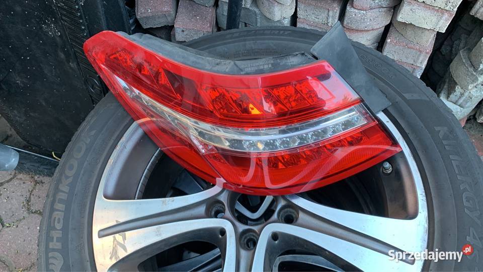 W212 lampa tył lewa Września