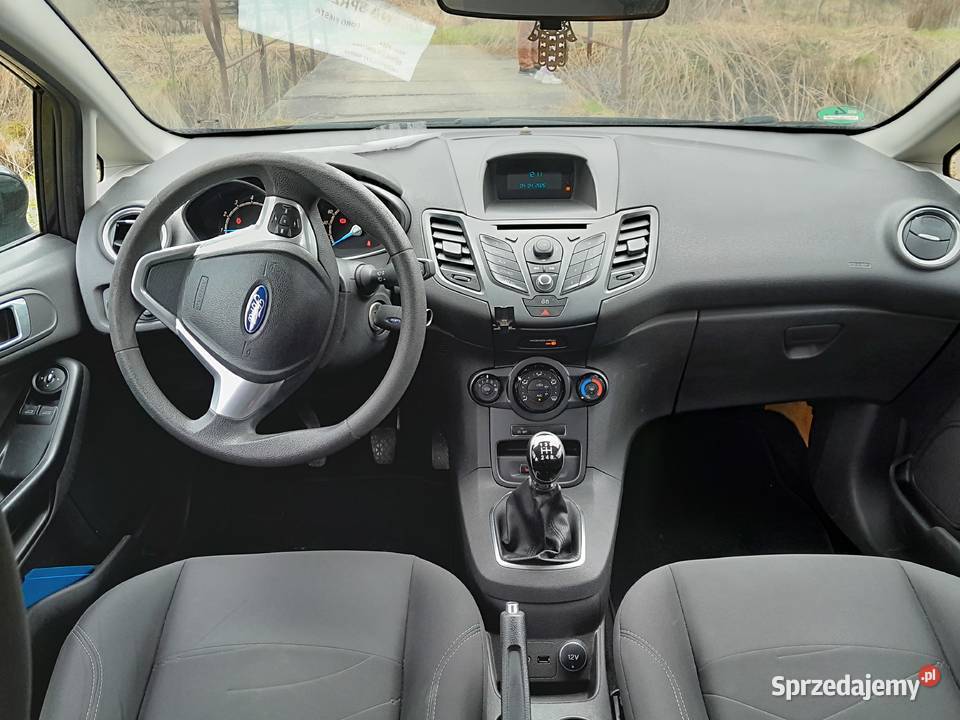 Piekny Ford fiesta Żarnówka