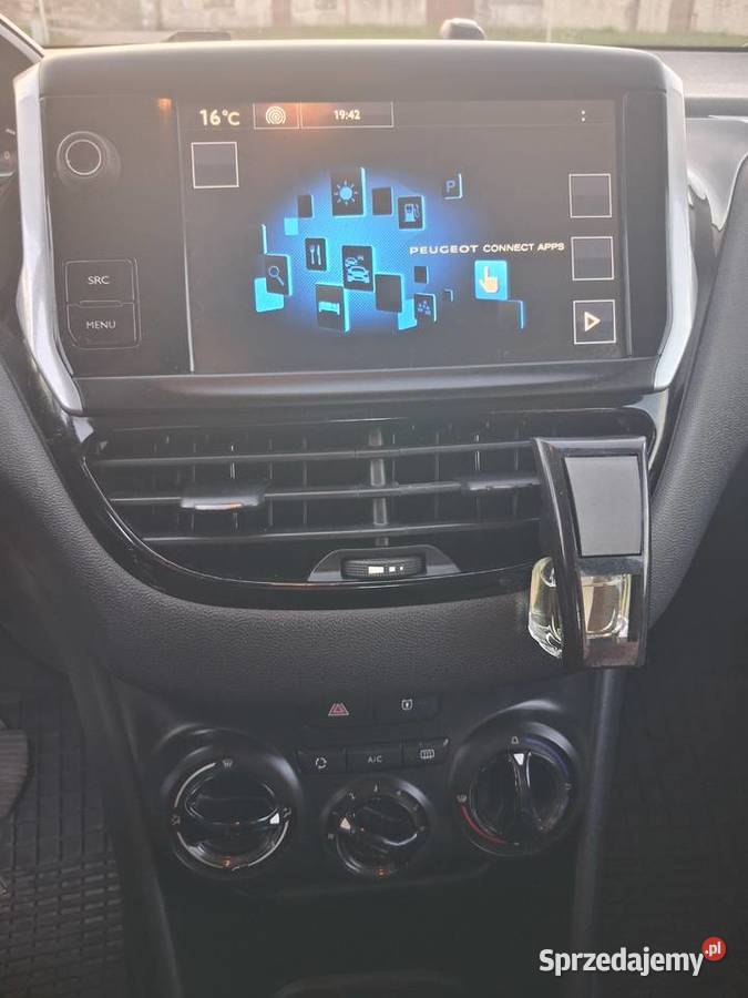 PEUGEOT 208 2015r 12 benzyna Opoczno