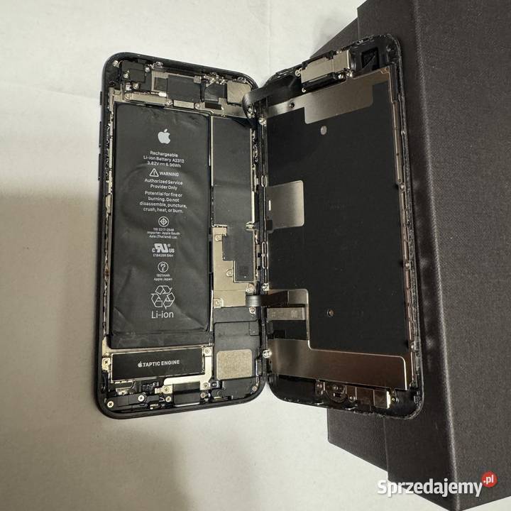 iPhone SE 2020 128GB Space Grey iCloud Warszawa