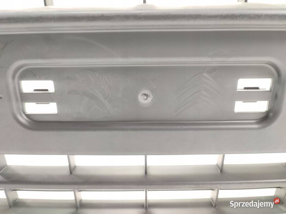 ZDERZAK PRZEDNI VIVARO JUMPY EXPERT V 2016 sprzedam