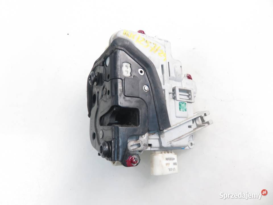 ZAMEK LEWY PRZEDNI AUDI A4 B7 8E1837015AB małopolskie