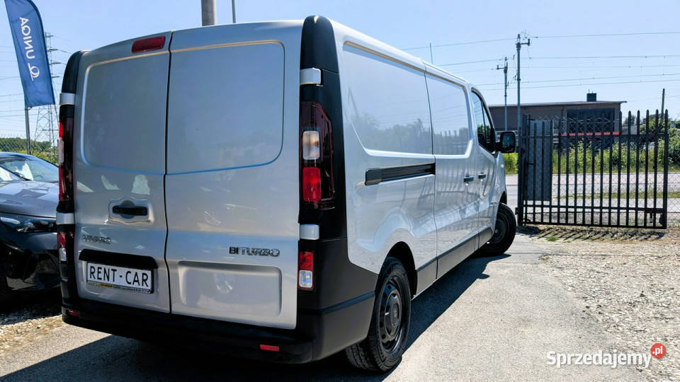 Opel Vivaro 16CDTi Long125Ciężarowy BUS 3Osoby welurowa tapicerka Częstochowa sprzedam