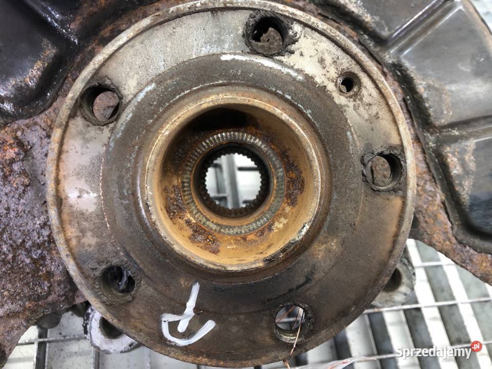 ZWROTNICA PRAWY PRZÓD VW PASSAT CC B6 18 160