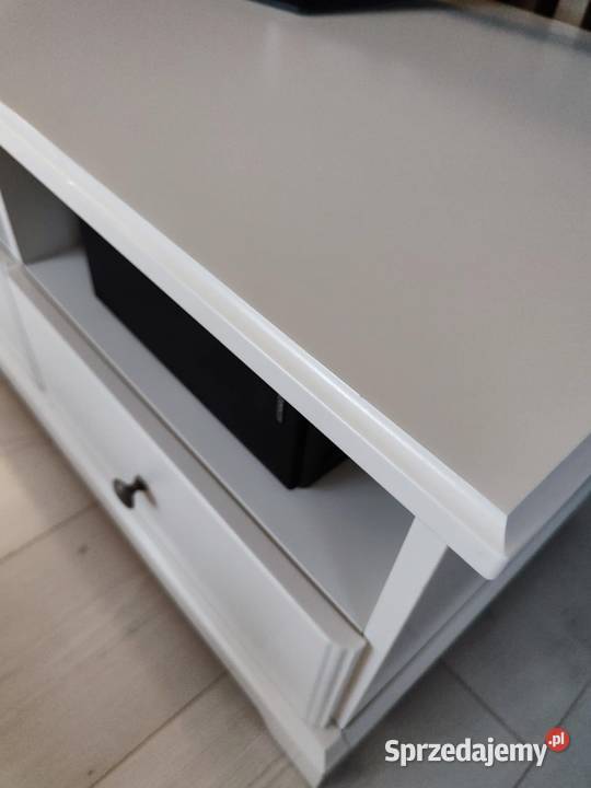 Witryny i komoda LIATORP IKEA