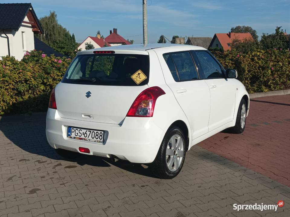 Suzuki swift 2010 13 benzyna Śrem