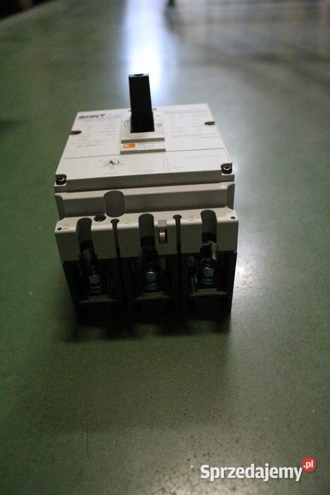 Wyłącznik MCCB NM8125S 125A 123010 stac Chint świętokrzyskie Włoszczowa
