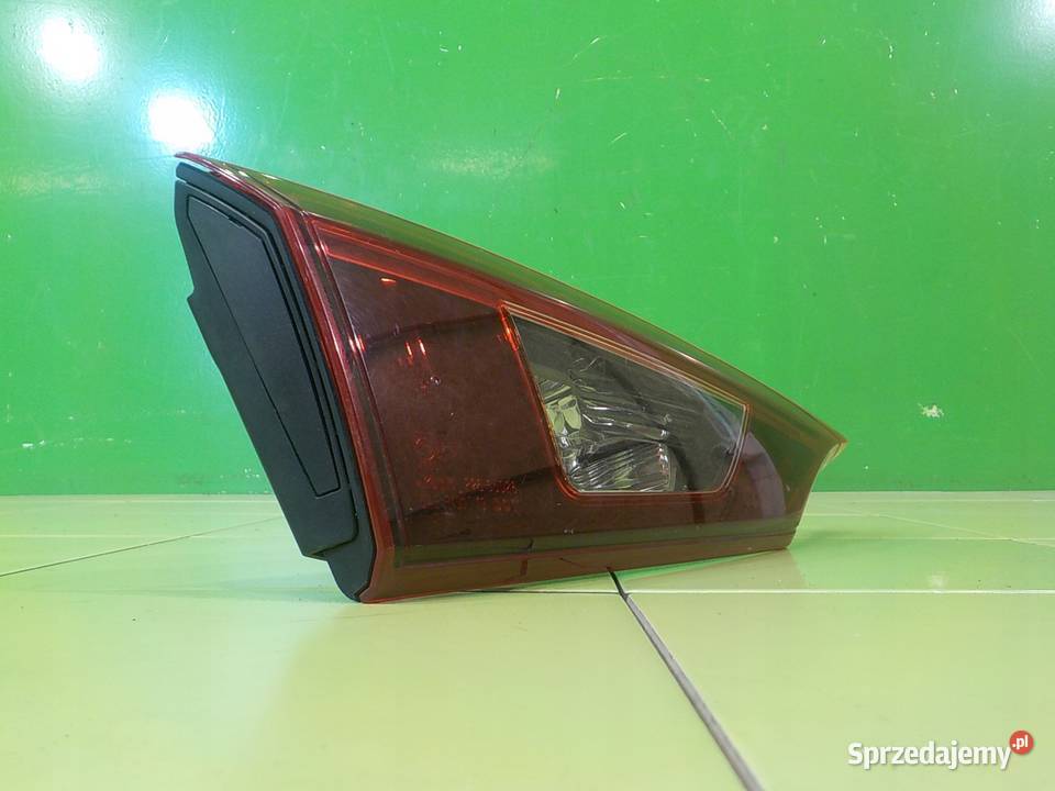 MAZDA 3 BM III 22 D 15r SEDAN 4D lampa lewa tyl mazowieckie