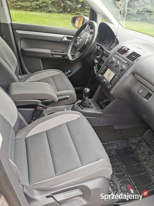 VW TOURAN 7osob Mały Przbieg zadbany Touran Dąbrowa Tarnowska