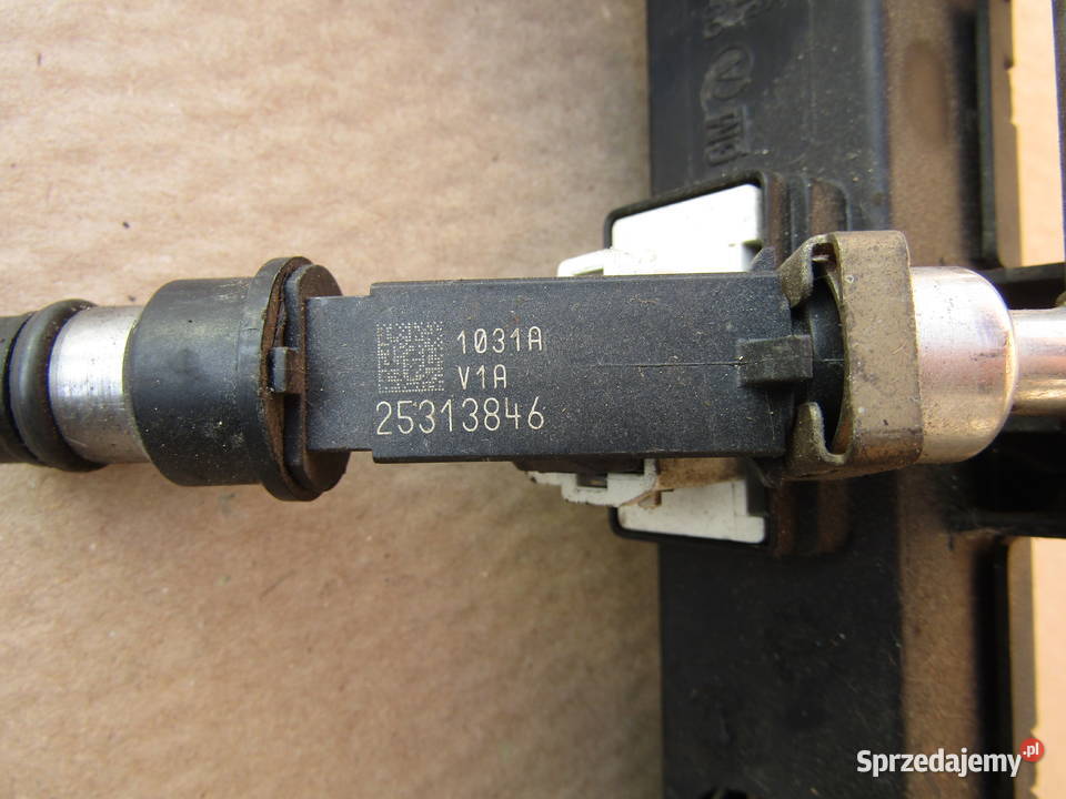 LISTWA WTRYSKOWA OPEL ASTRA G 16 16V Z16XE Mysłaków sprzedam