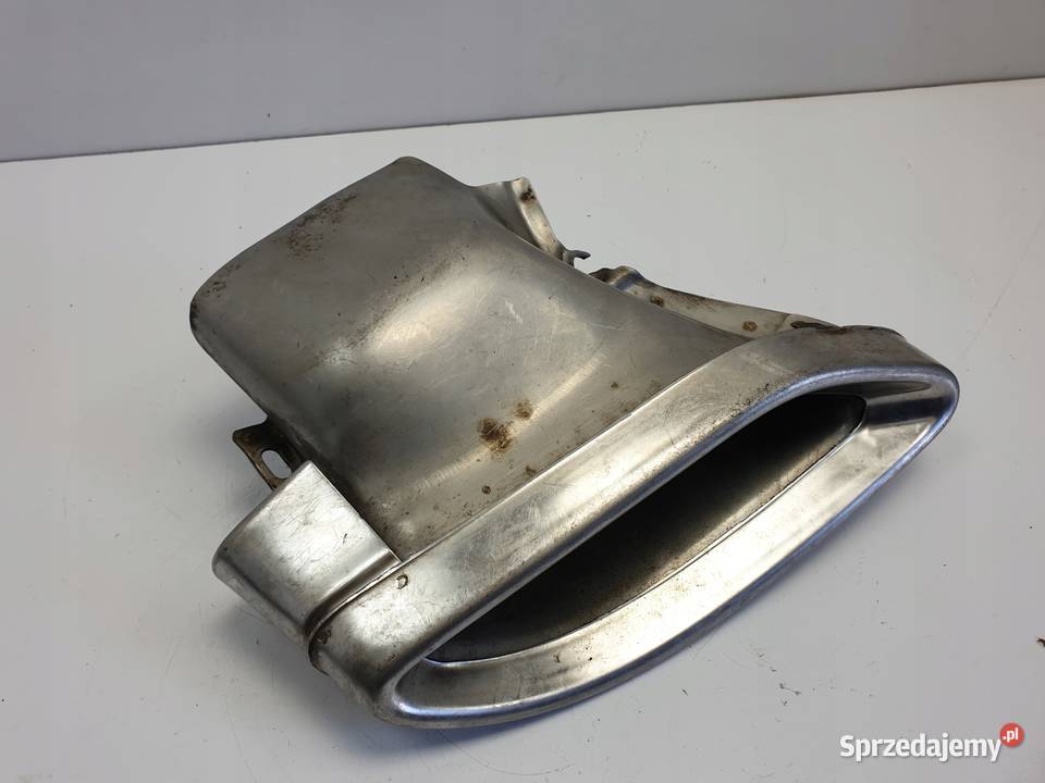 Mercedes W238 amg KOŃCÓWKA TŁUMIKA wydechu Rudka