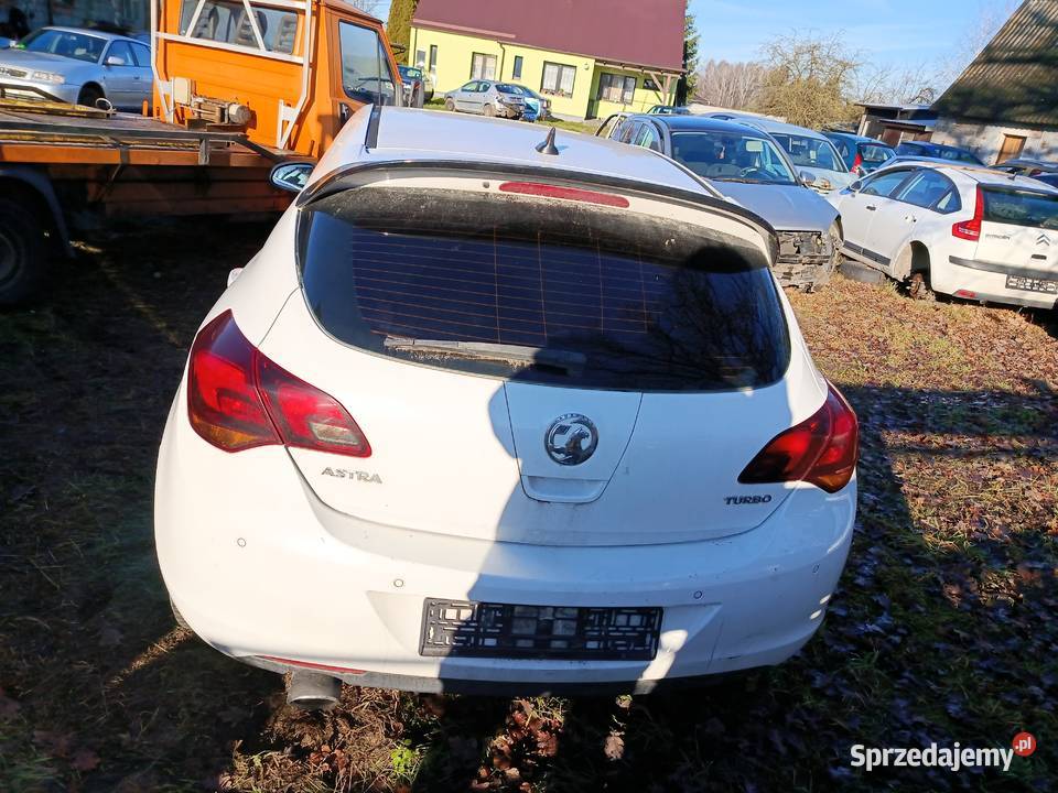 Opel Astra J 2011 r dawca części kod lakieru Z Szklarka Myślniewska