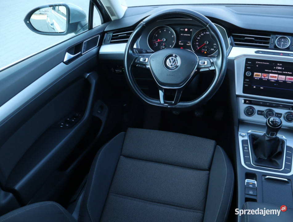 VW Passat 15 TSI Łódź sprzedam