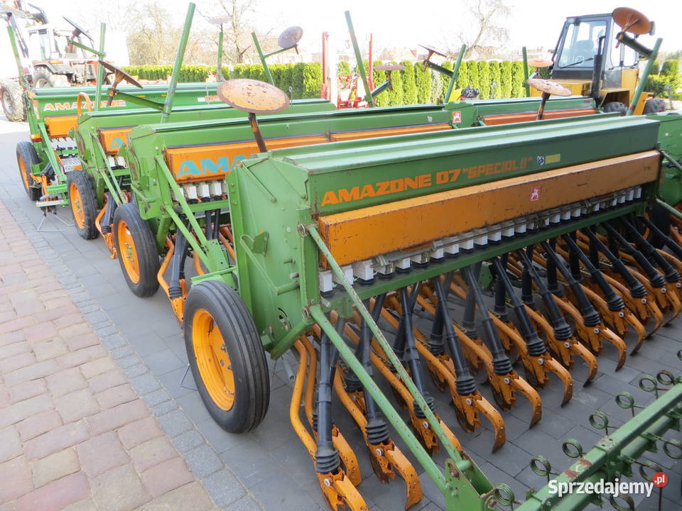 Siewnik siewniki do zboża Amazone D7D8 D9 Cielcza
