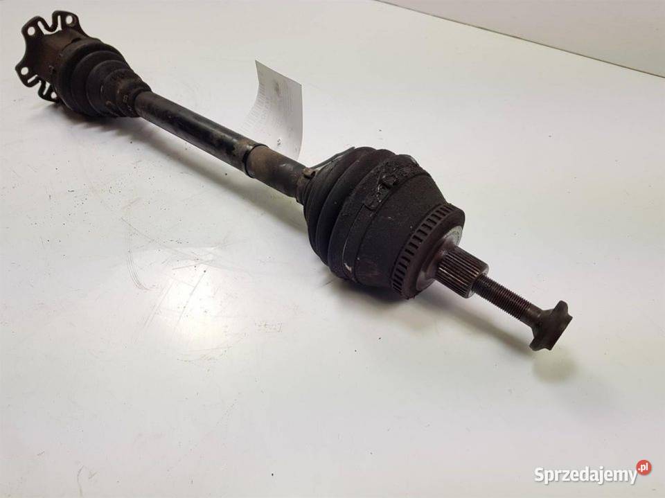 PÓŁOŚ PRAWA PRZÓD AUDI A4 B6 8E0407272S Lipno sprzedam