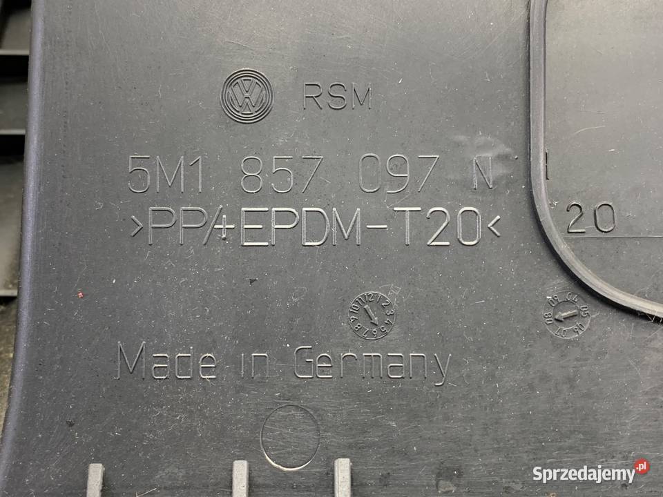 SCHOWEK PASAŻERA VW TIGUAN SUV 0718 5M1857097N osobowe