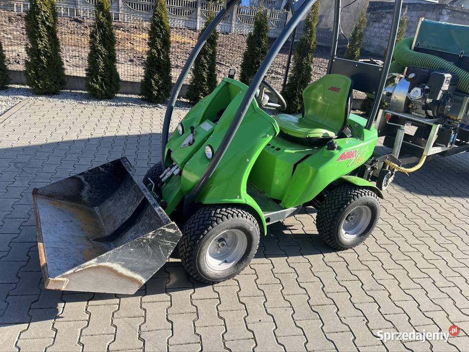 Miniładowarka Avant tecno Radomsko