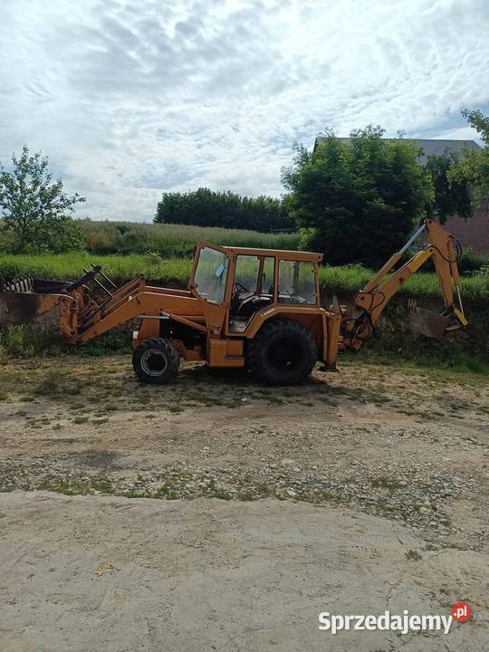 Koparko ładowarka OSTRÓWEK NK0454B Rok produkcji 1998 Koparko ładowarki Wielmoża