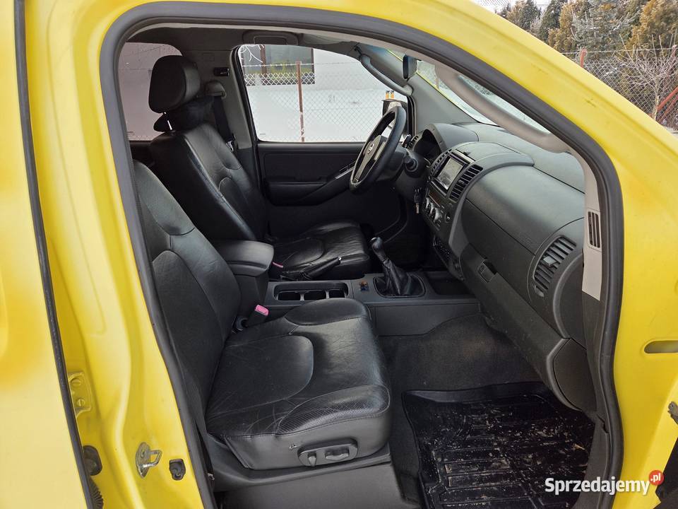 NISSAN NAVARA 25 TDI 2006r Przasnysz