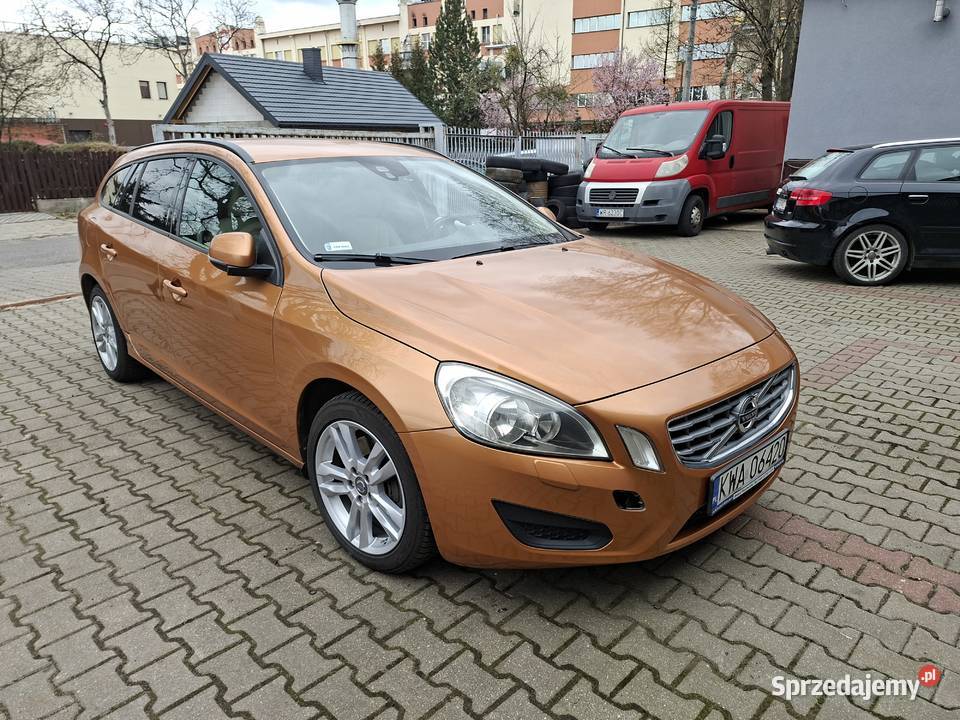 volvo v60 2012r 24d5 maska silnika błotniki Radom
