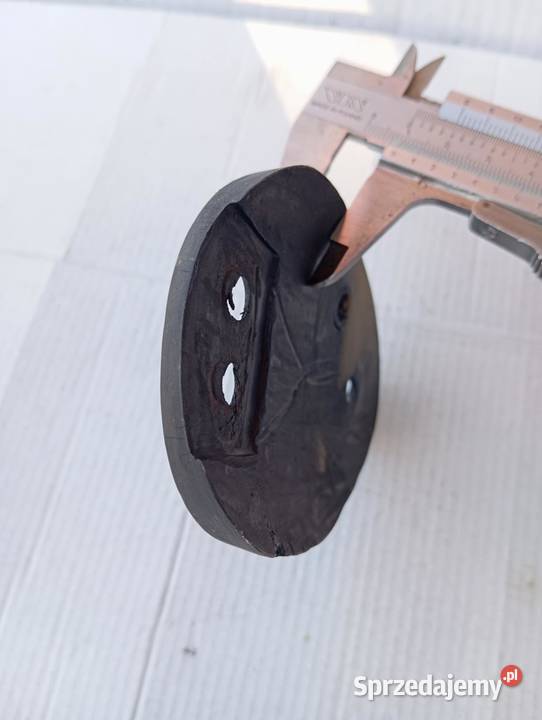 GUMA USZCZELKA LAMPY TYŁ DUŻY ŻÓŁWIK K750 DNIEPR Niemodlin