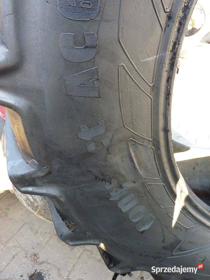 2x Opona używana rolnicza 65065R42 CONTINENTAL Zaścianki