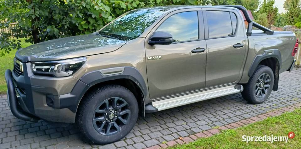 Toyota HILUX VIII 2024 INVINCIBLE chłodnica Wola Uhruska sprzedam