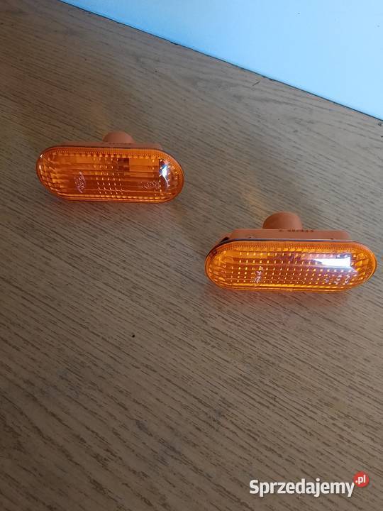 Ford Fiesta mk6 boczne klosze kierunkowskazów Części samochodowe Szprotawa sprzedam